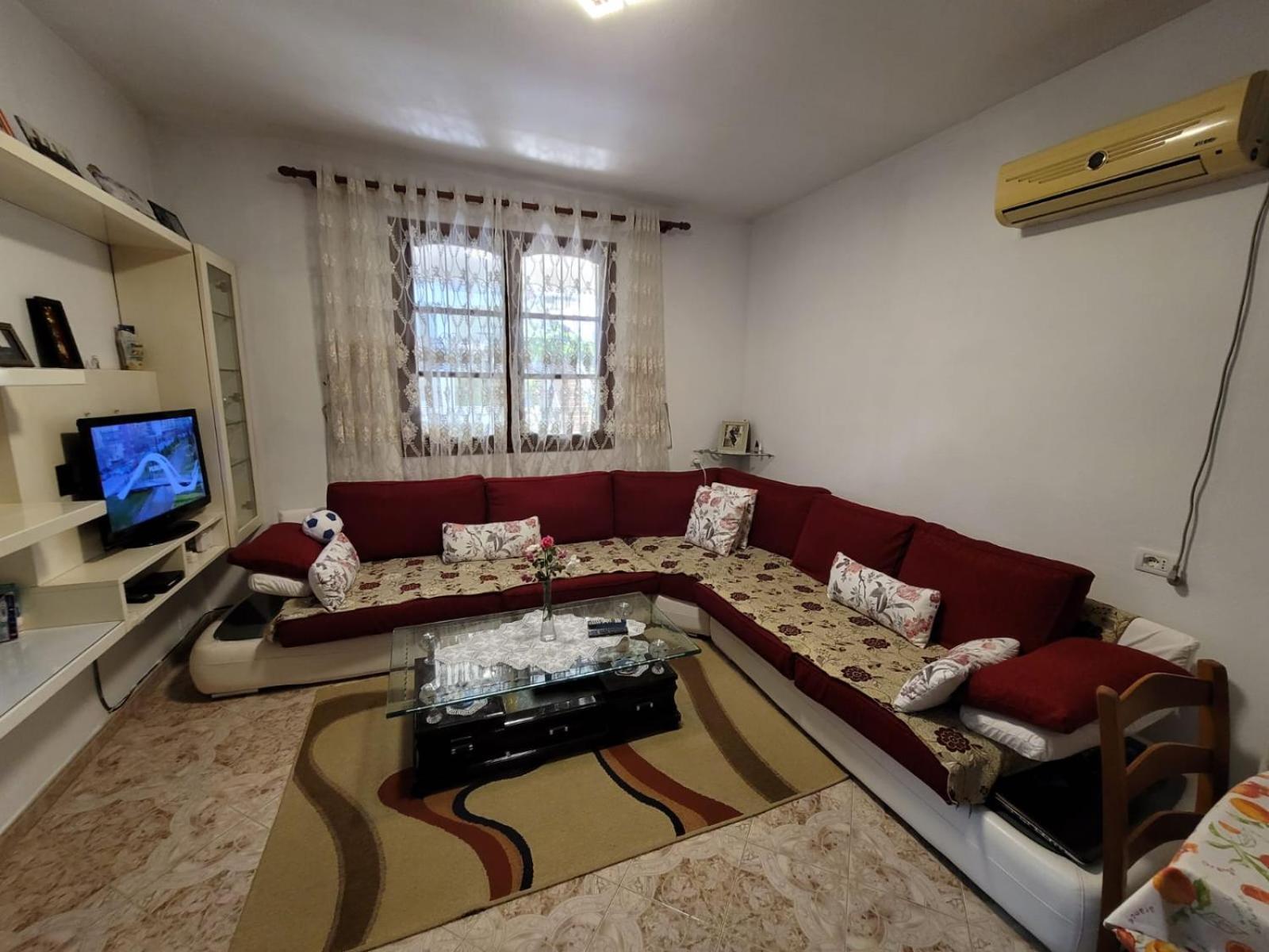 Private Room On A Shared Apartament Near Durres Beach エクステリア 写真
